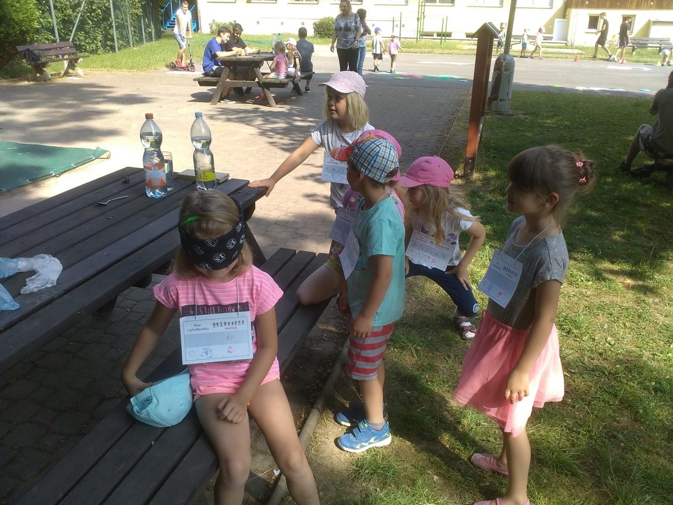 Návštěva předškoláků u deváťáků ve škole - 27