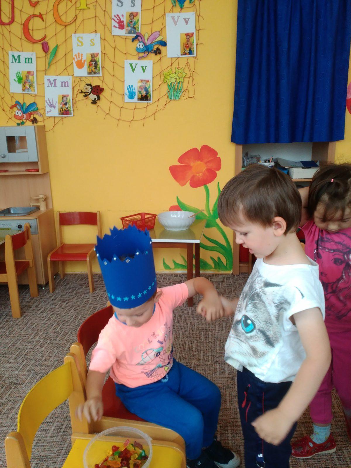 Broučci slaví: Matýsek měl narozeniny - 5