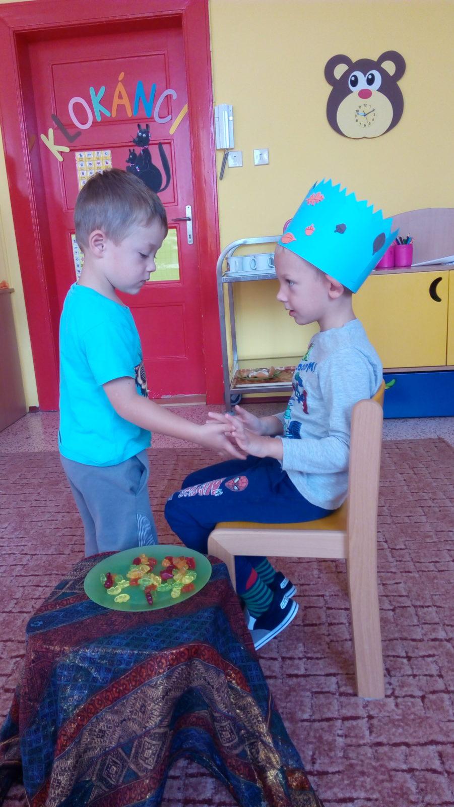 Klokánci slaví:  Marcelek měl narozeniny - 6