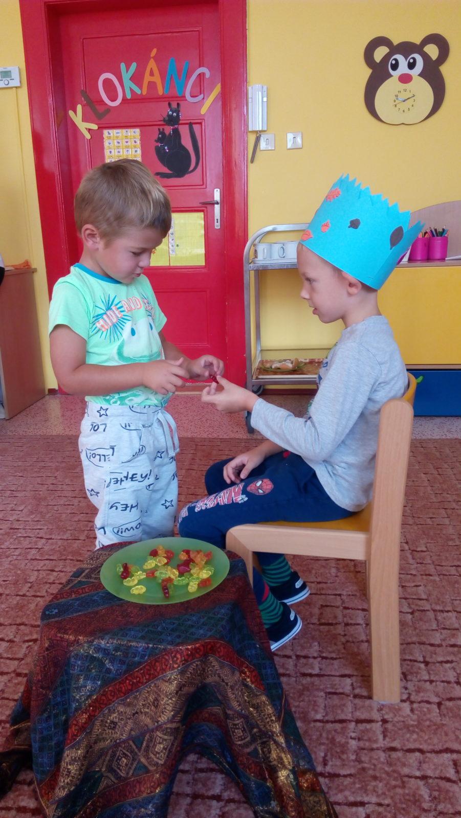 Klokánci slaví:  Marcelek měl narozeniny - 7