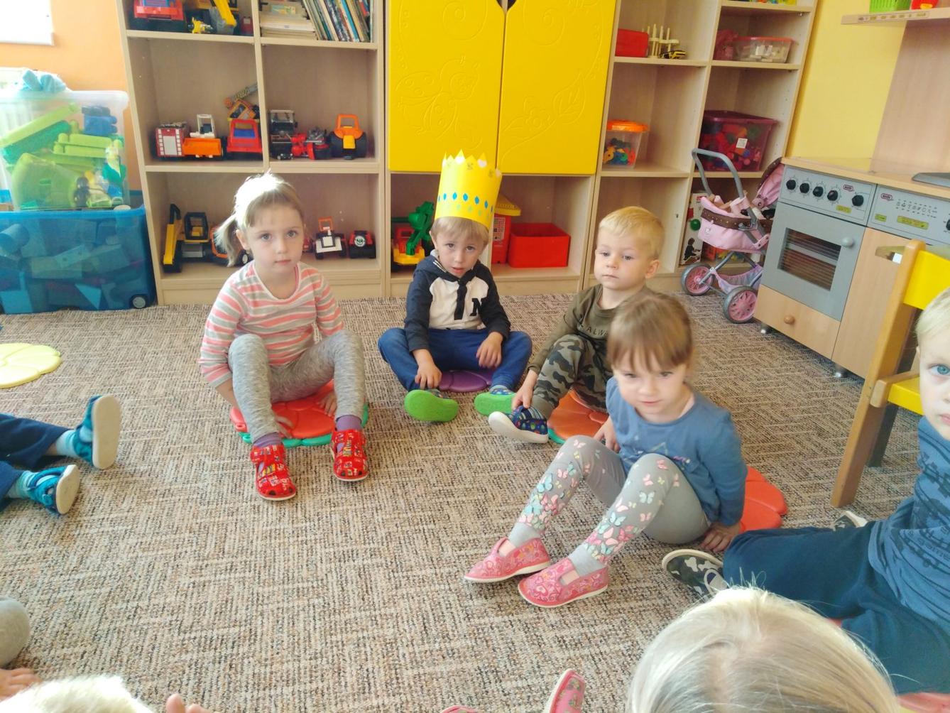 Broučci slaví: Matyášek měl narozeniny - 1