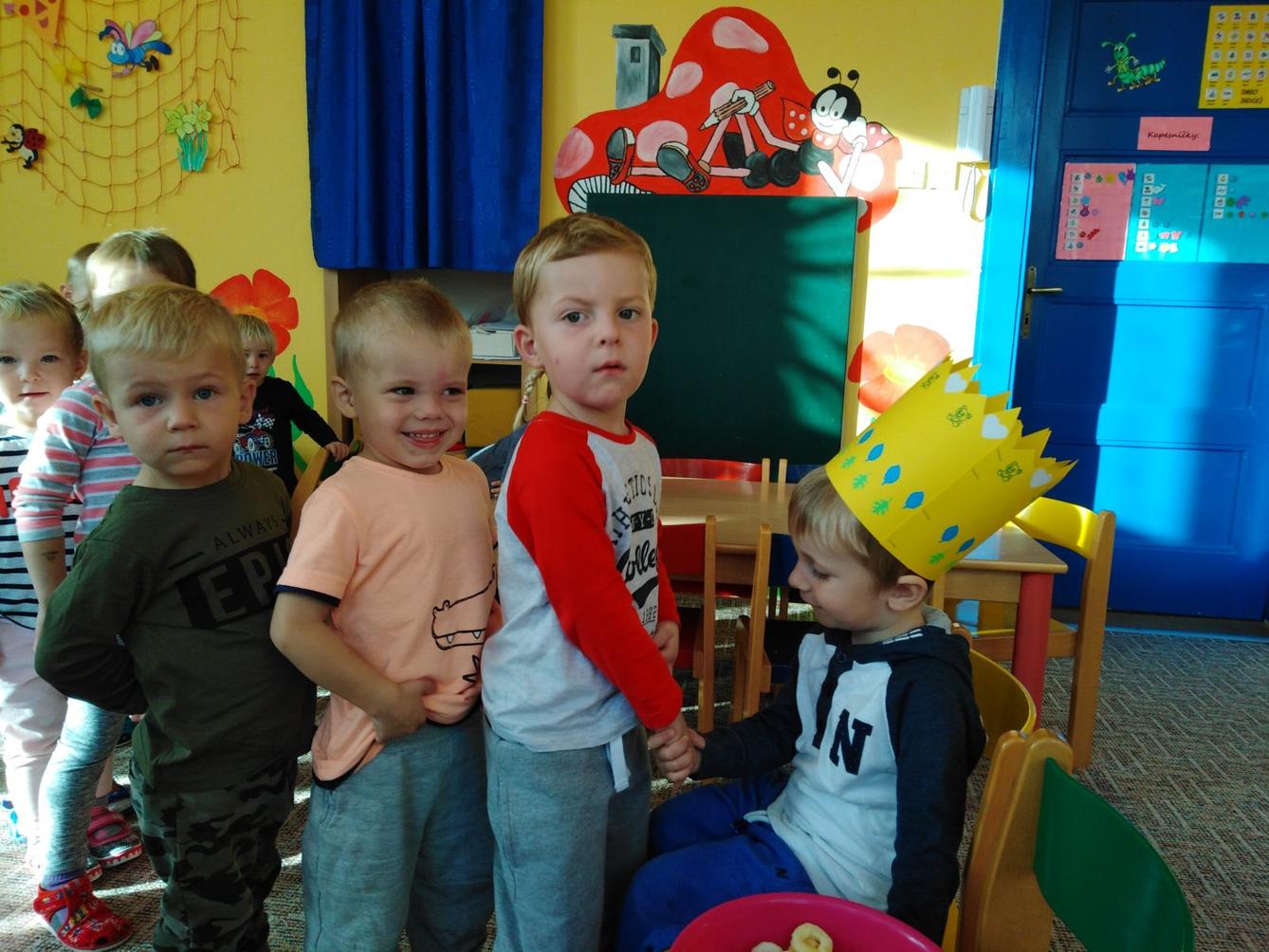 Broučci slaví: Matyášek měl narozeniny - 7