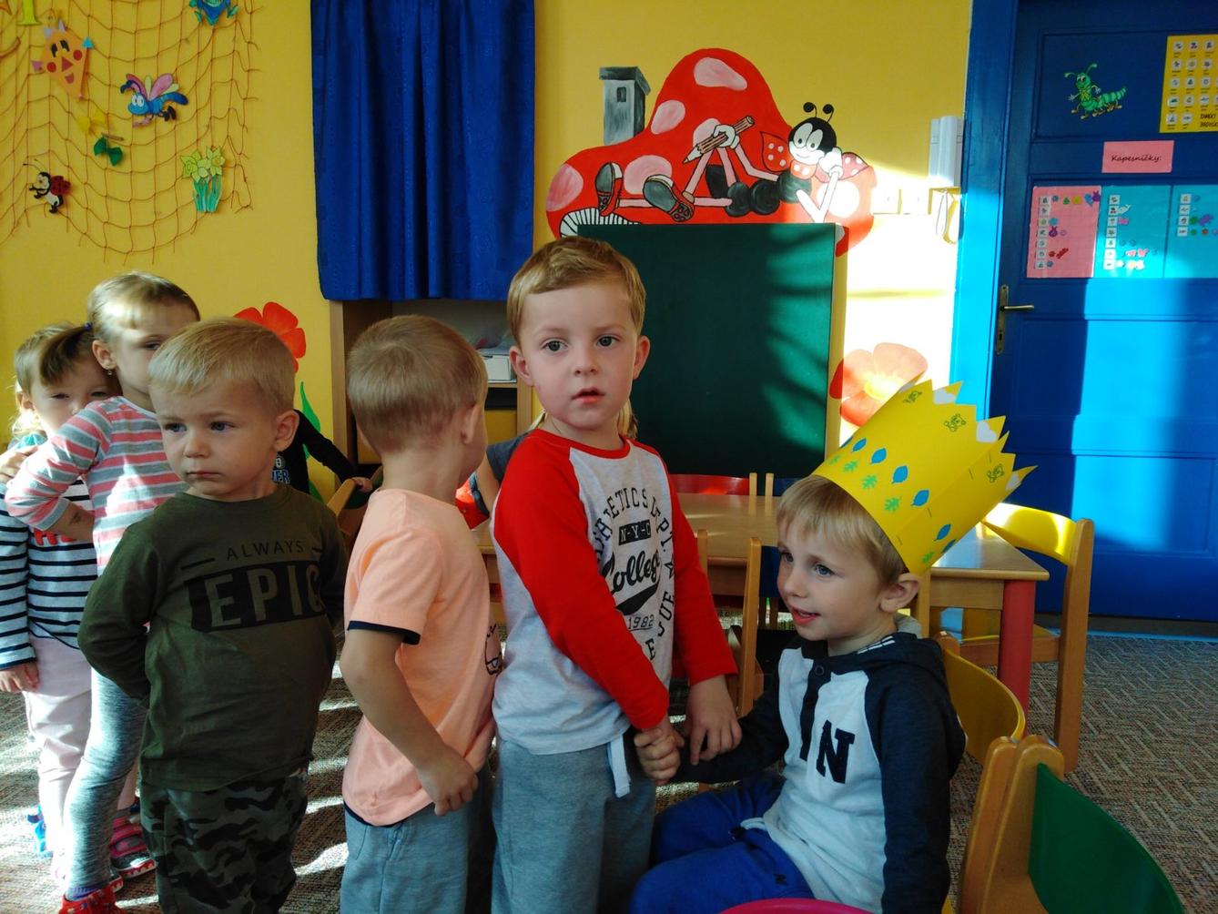 Broučci slaví: Matyášek měl narozeniny - 8