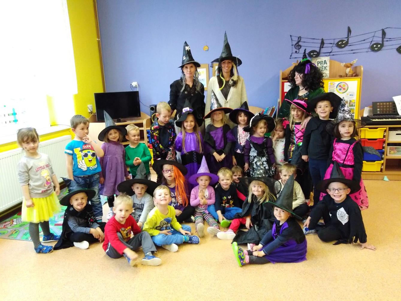 ČARODĚJNICKÉ DOPOLEDNE II. - 22