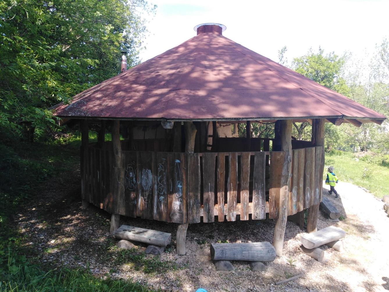 Vycházka za jeleny a návštěva lesní školky - 49