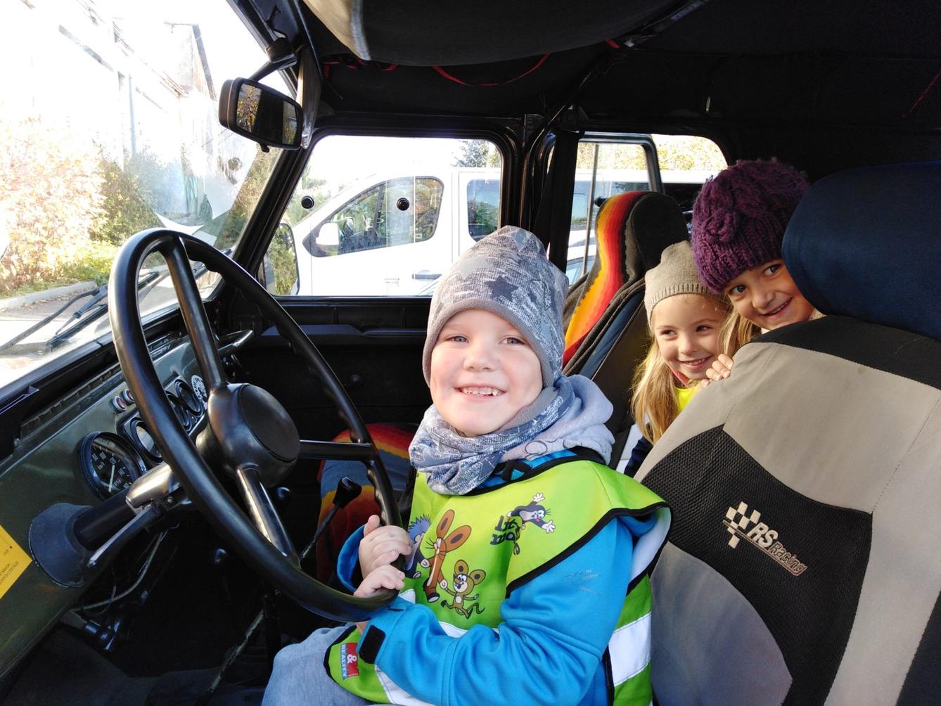 Broučci: návštěva u vojáků - 18