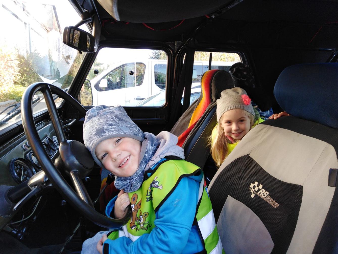 Broučci: návštěva u vojáků - 19