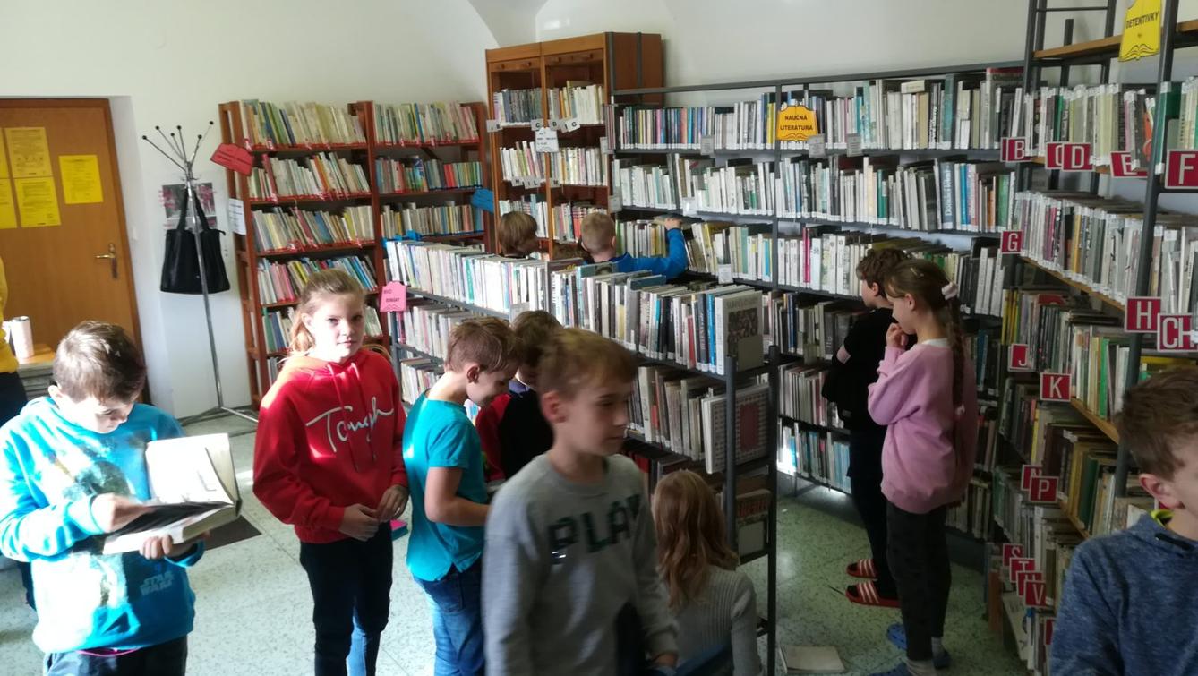 Návštěva místní knihovny - 4.B - 6