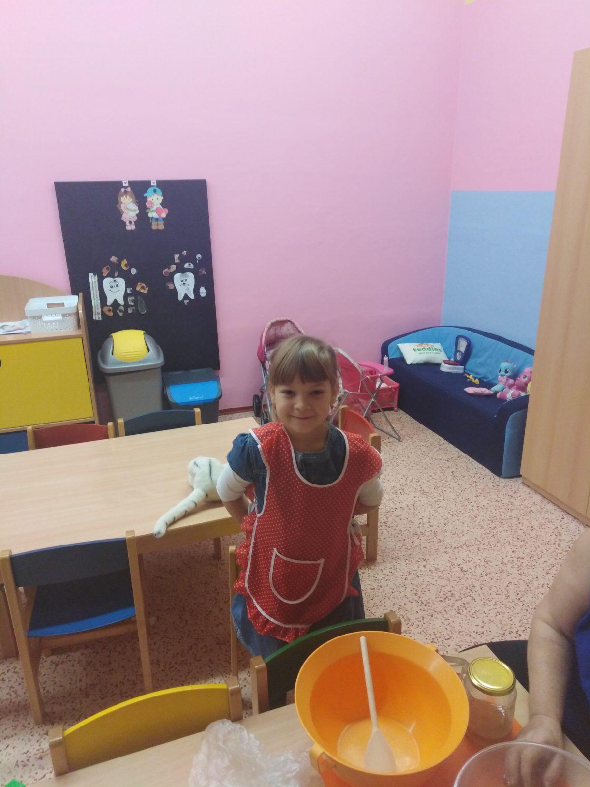 příprava na Vánoce: pečeme perníčky:-) - 13