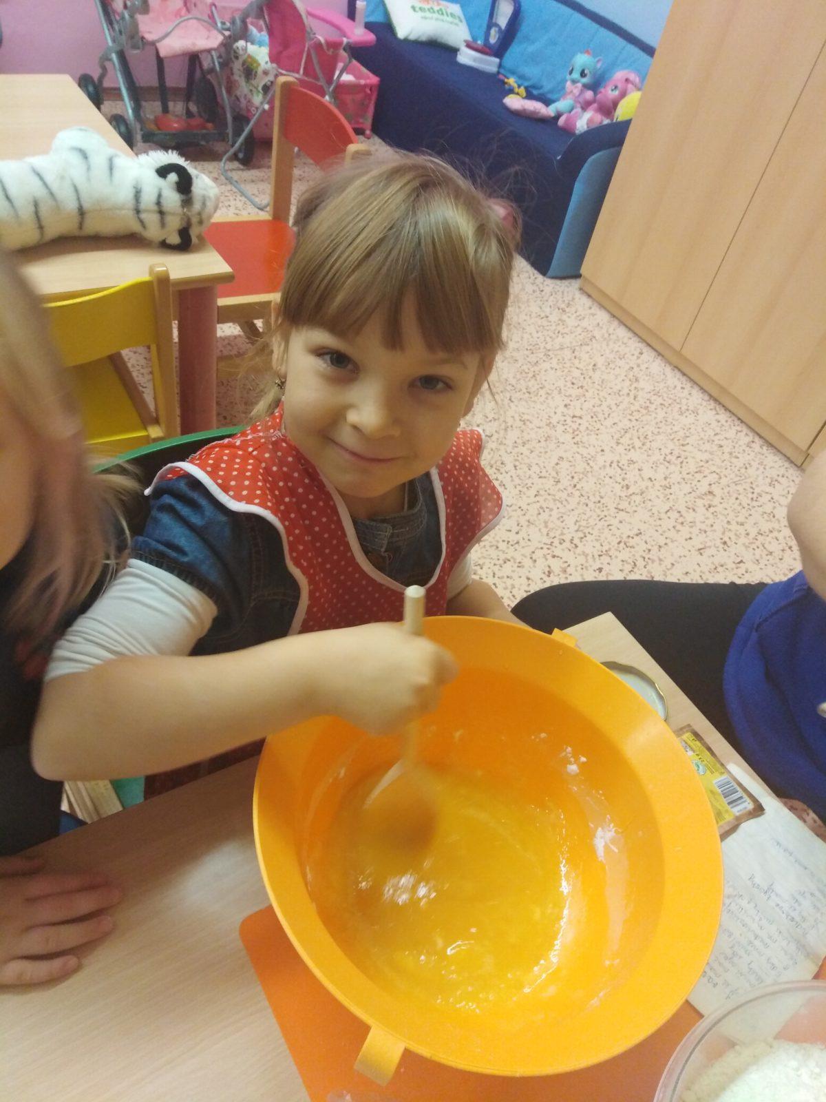 příprava na Vánoce: pečeme perníčky:-) - 16