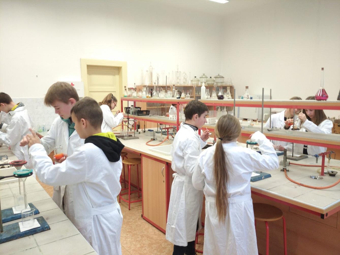 Voda - program na Gymnáziu UO - 1