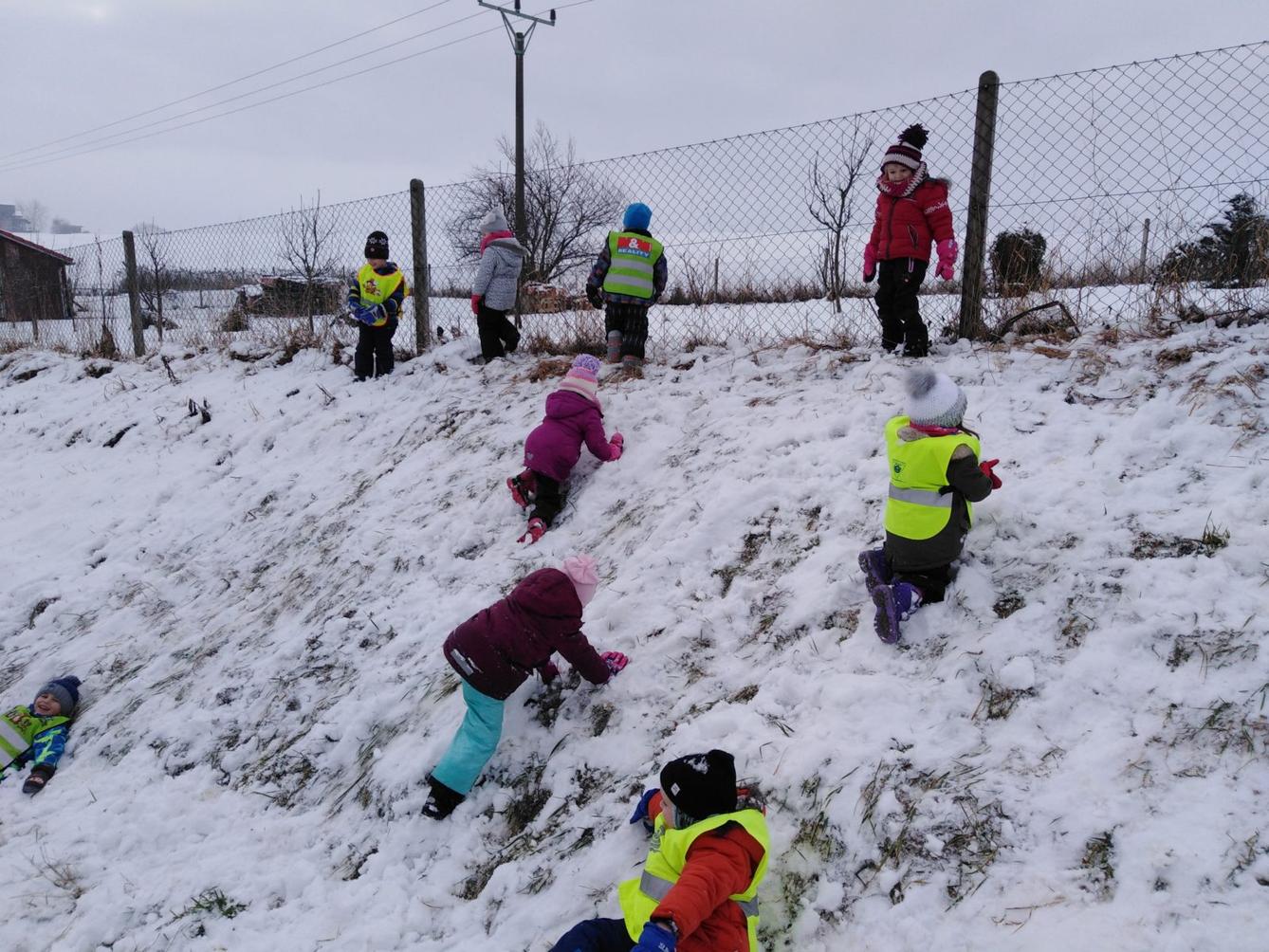 Broučci: konečně sníh!!!:-) - 6