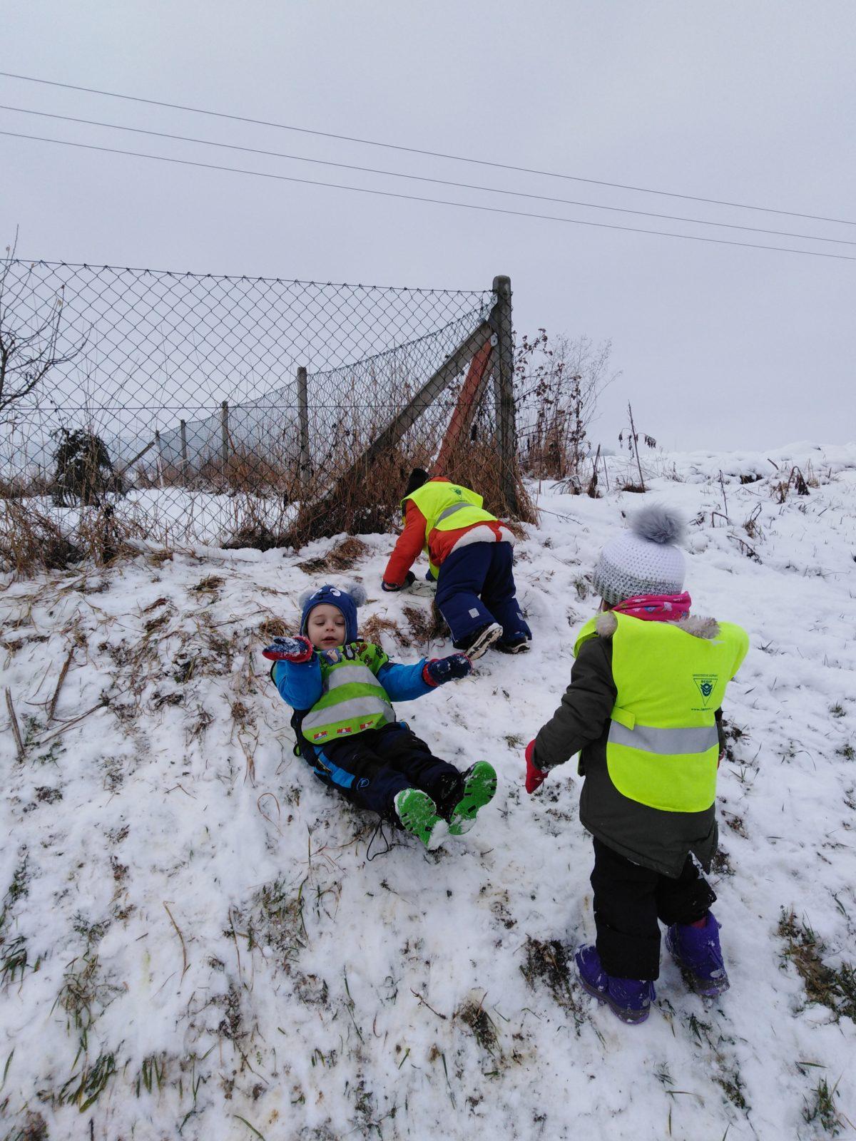 Broučci: konečně sníh!!!:-) - 14