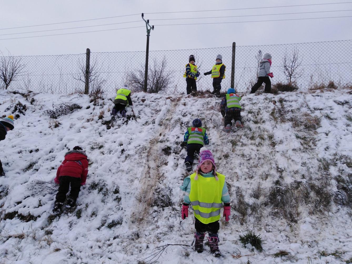 Broučci: konečně sníh!!!:-) - 19
