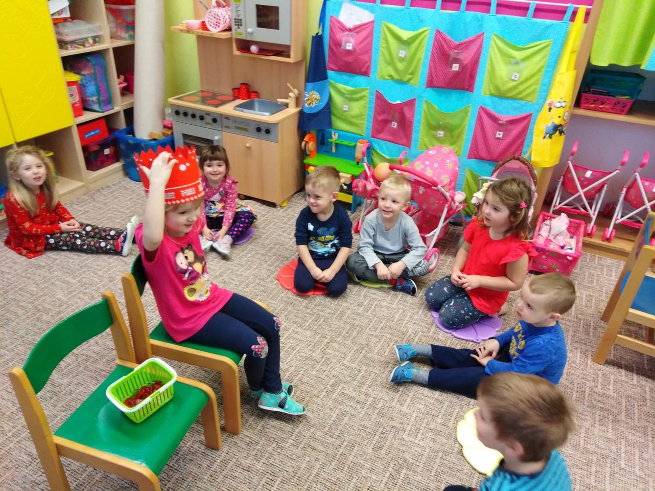 Broučci slaví: Barunka měla narozeniny - 2