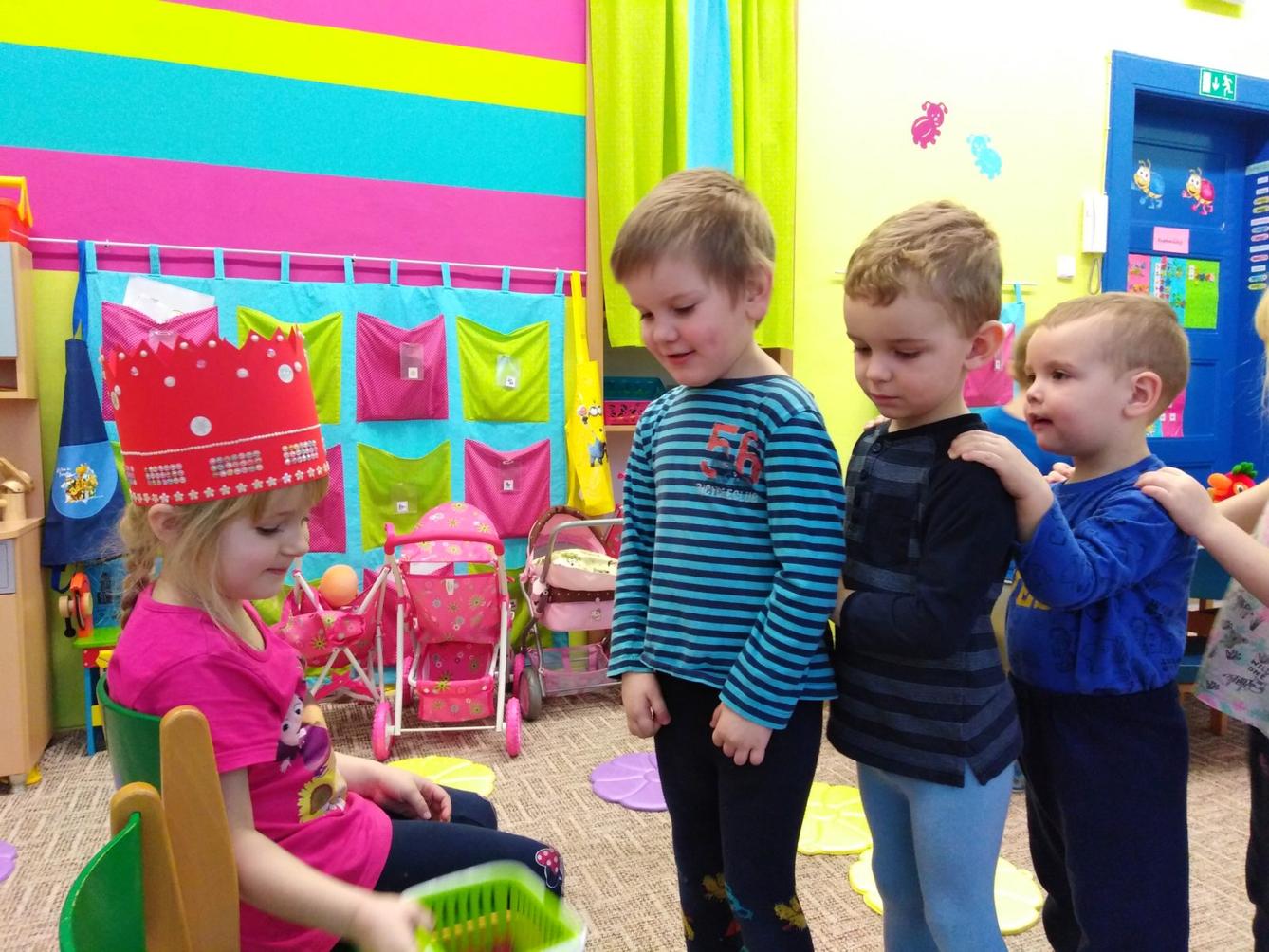 Broučci slaví: Barunka měla narozeniny - 7