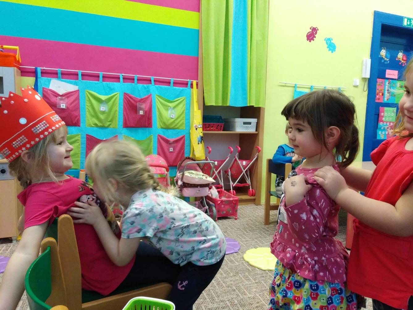 Broučci slaví: Barunka měla narozeniny - 10