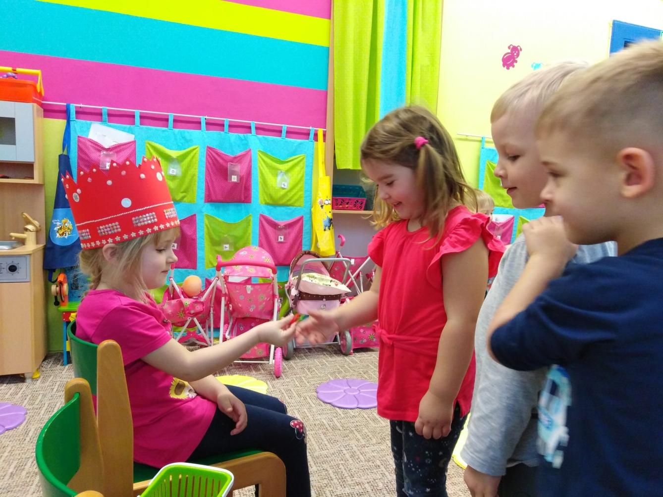 Broučci slaví: Barunka měla narozeniny - 12