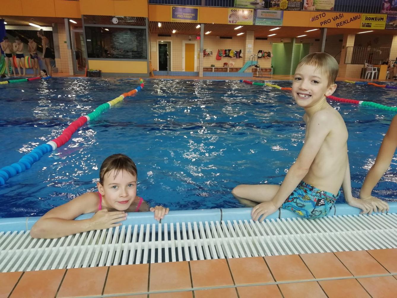 První plavání 1. +  4.A,B třídy - 3