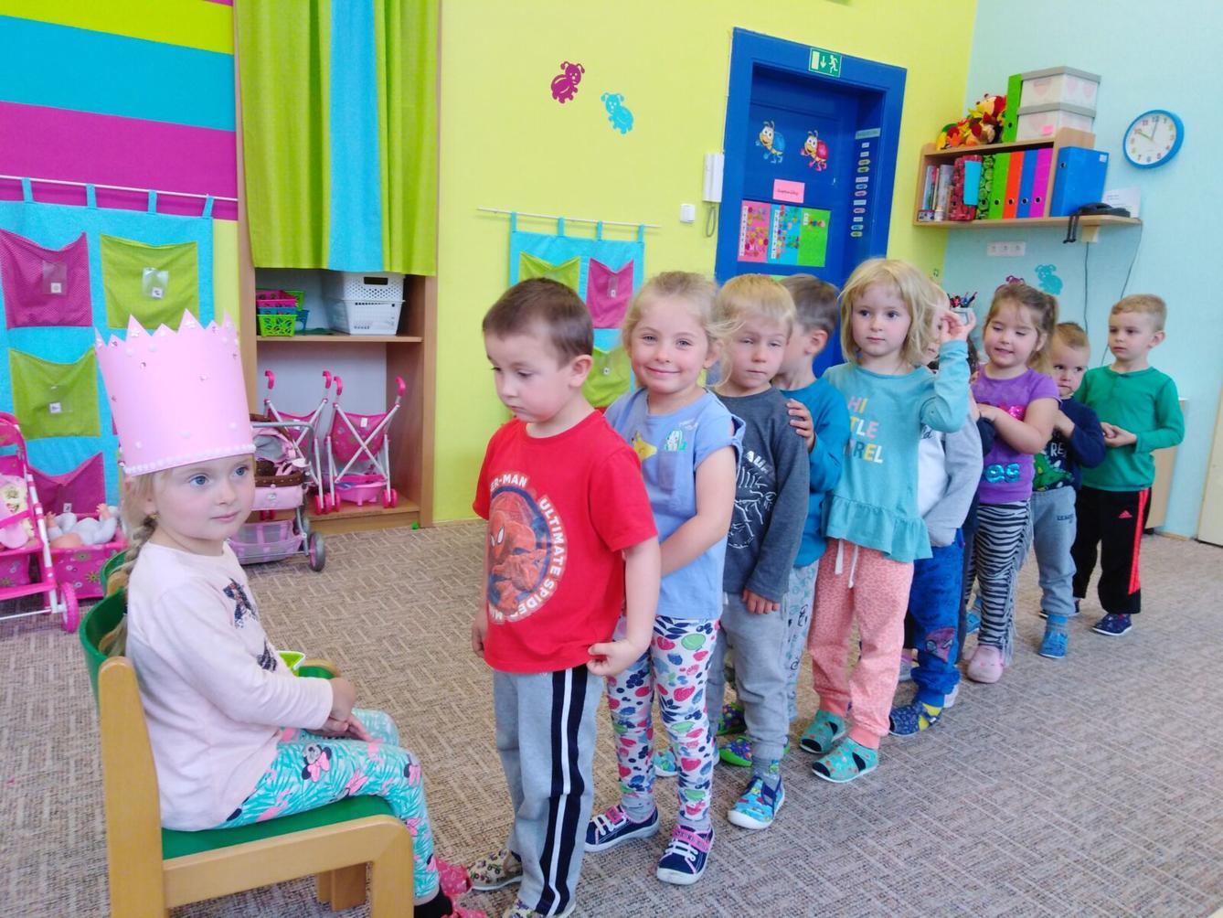 Broučci slaví: Markétka měla narozeniny - 3