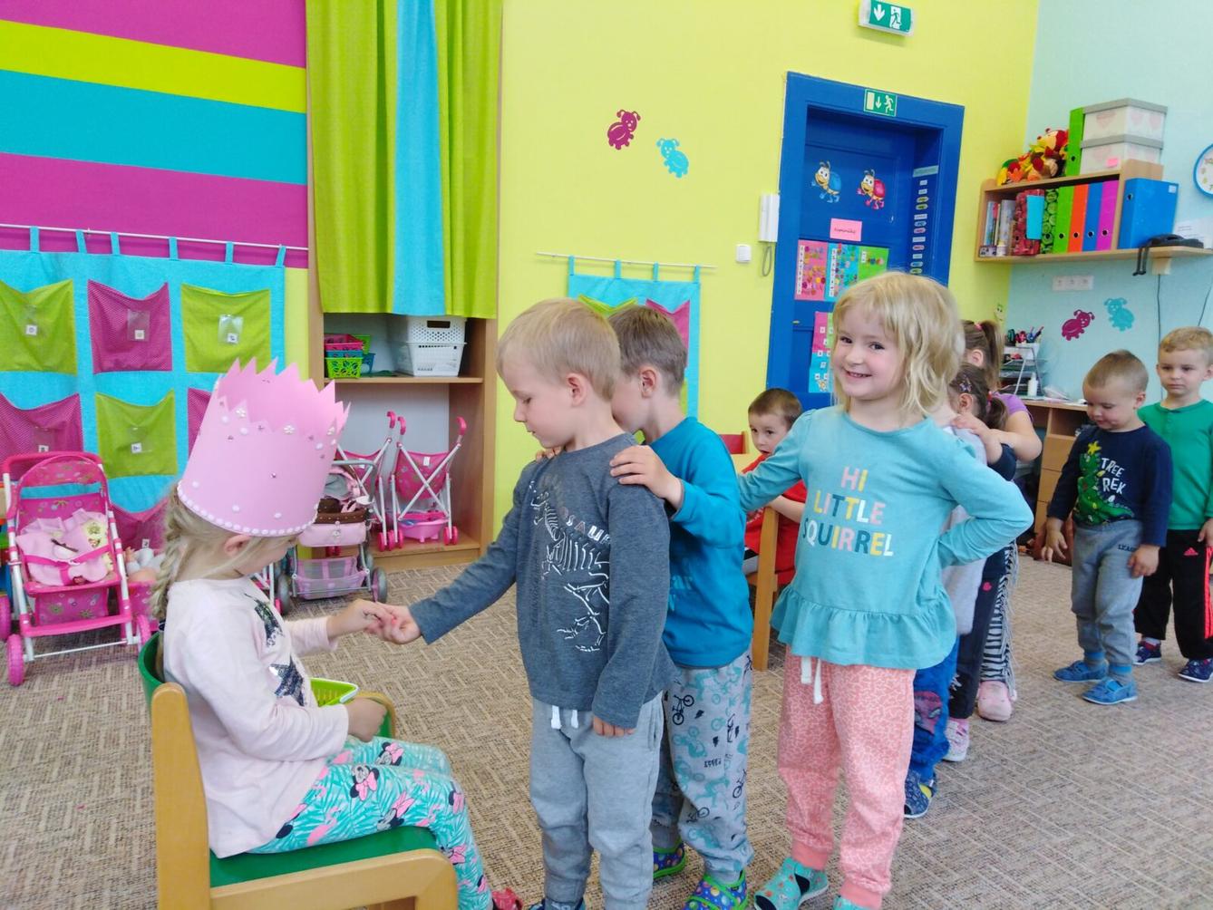 Broučci slaví: Markétka měla narozeniny - 6