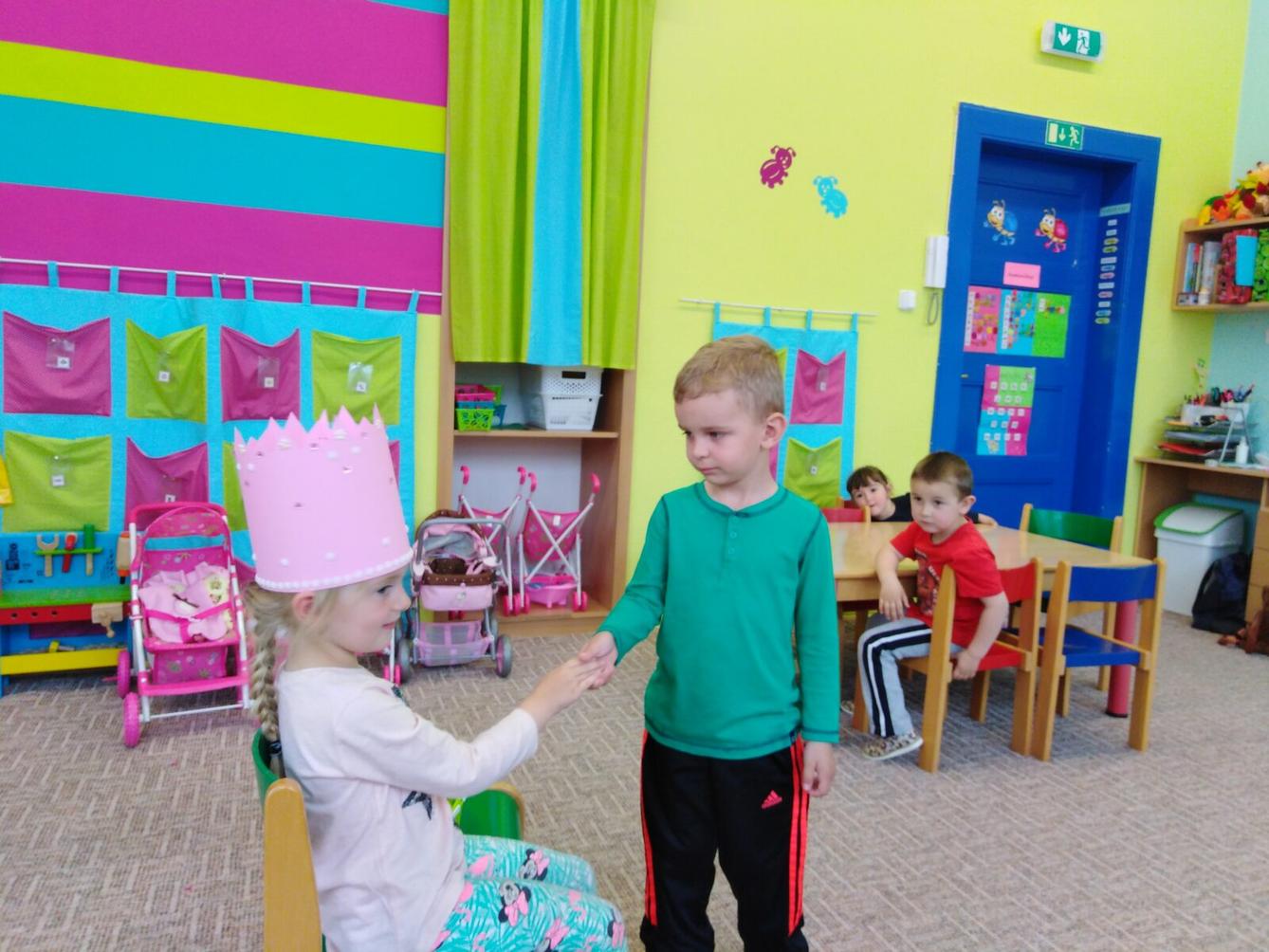 Broučci slaví: Markétka měla narozeniny - 10