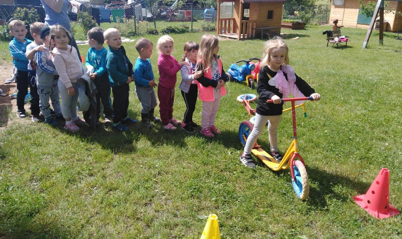 DEN DĚTÍ V MŠ:-) - 10