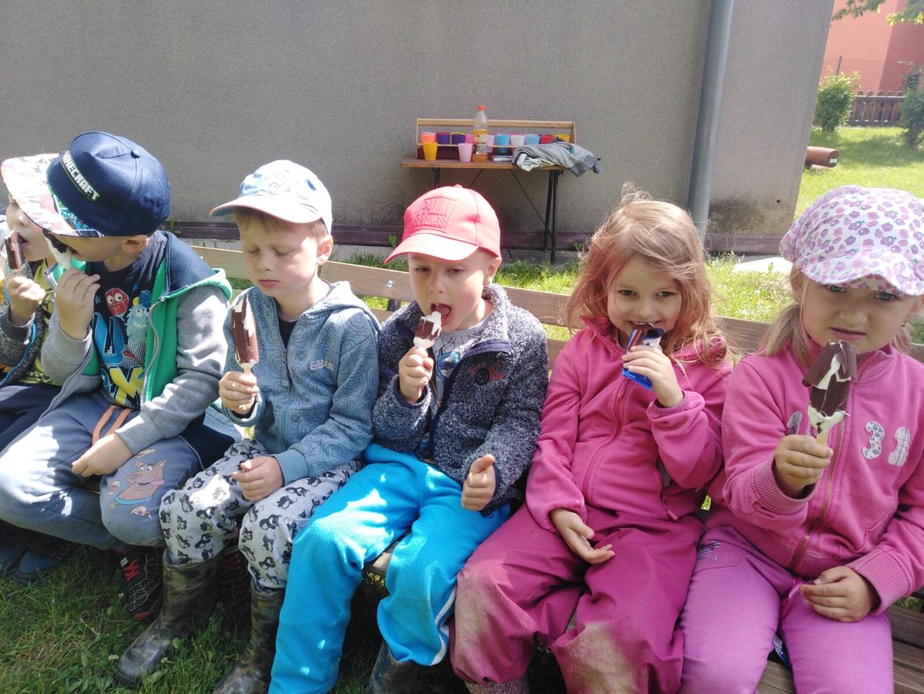 DEN DĚTÍ V MŠ:-) - 33