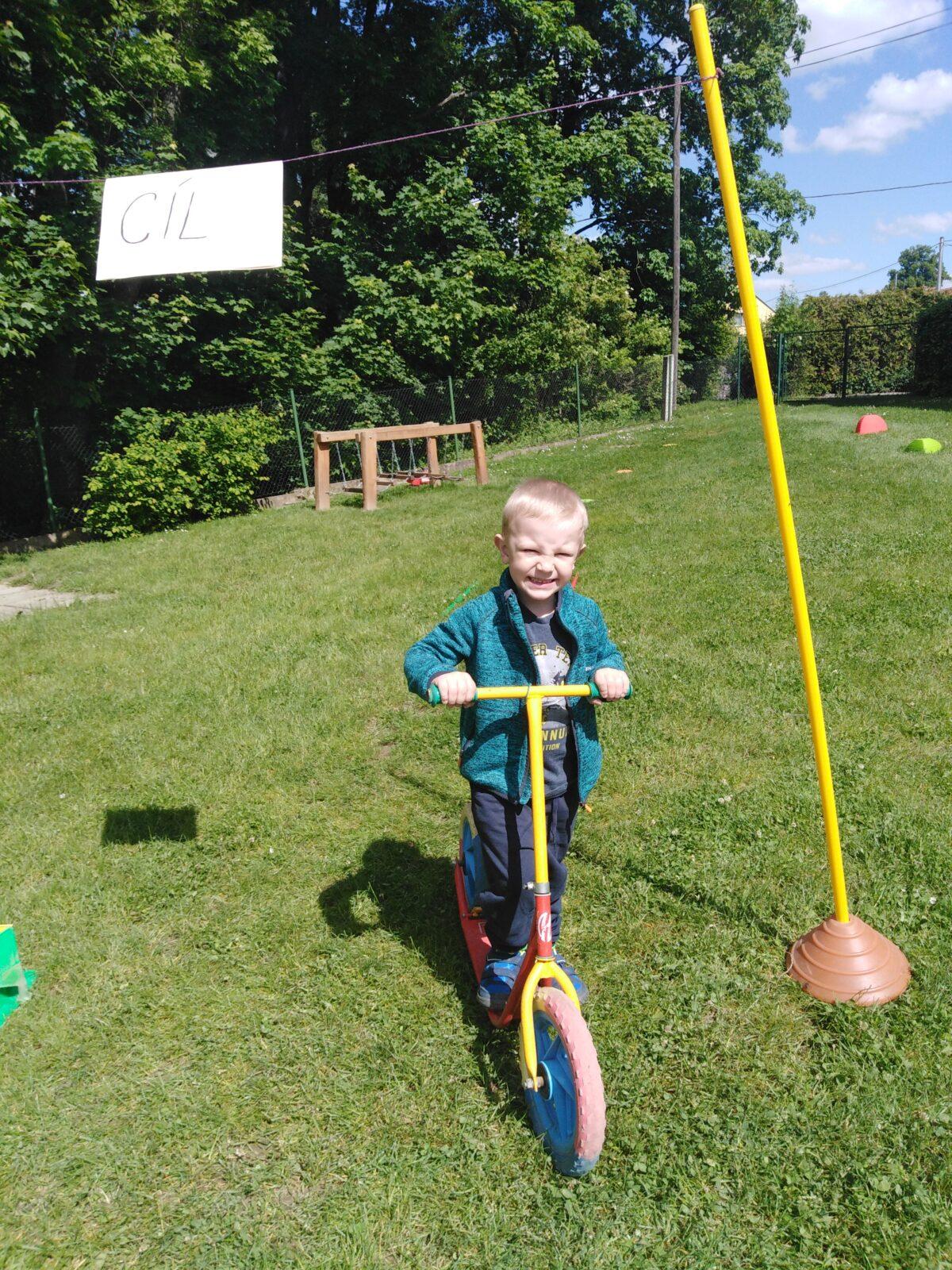 DEN DĚTÍ V MŠ:-) - 40