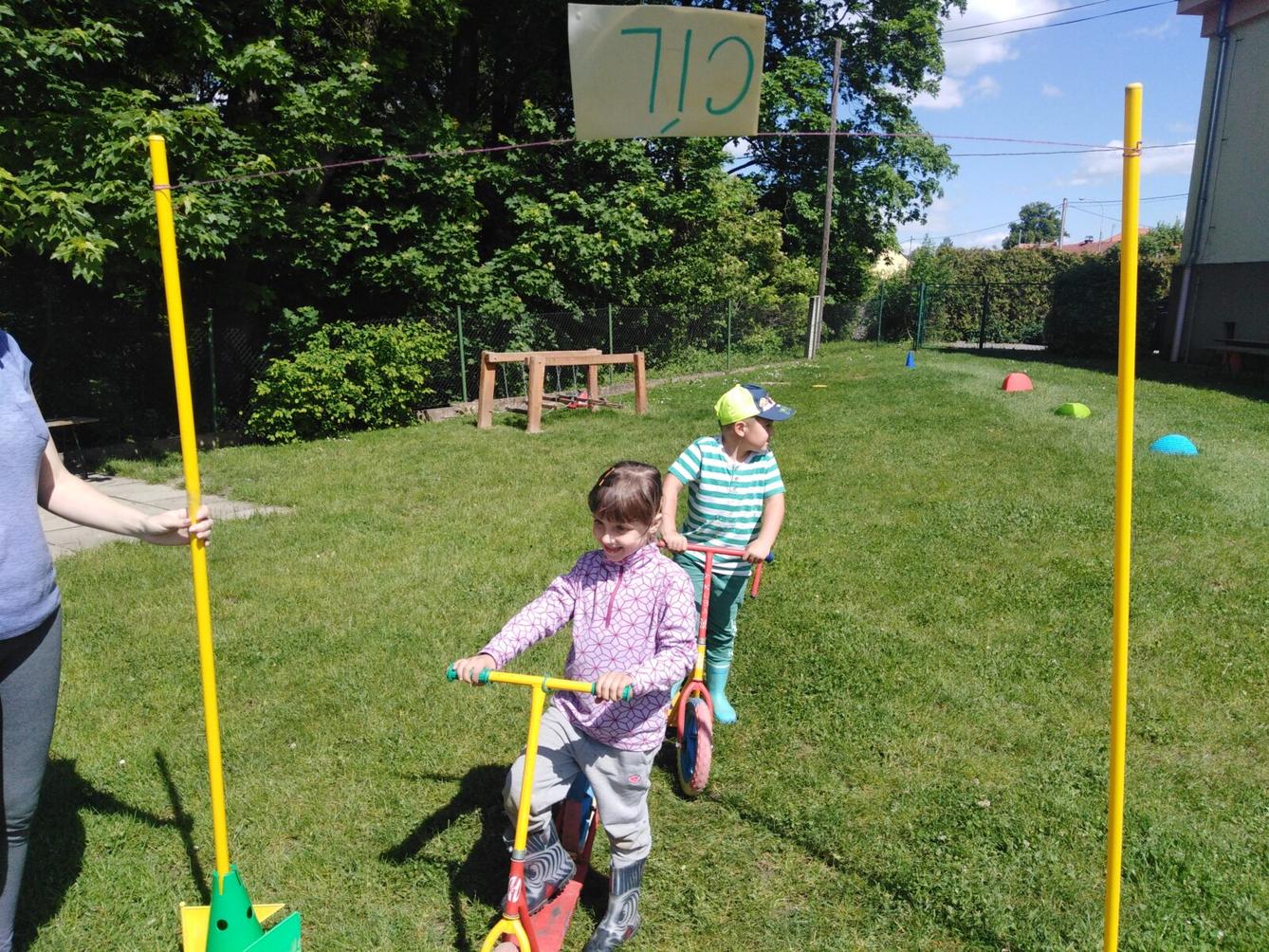 DEN DĚTÍ V MŠ:-) - 74