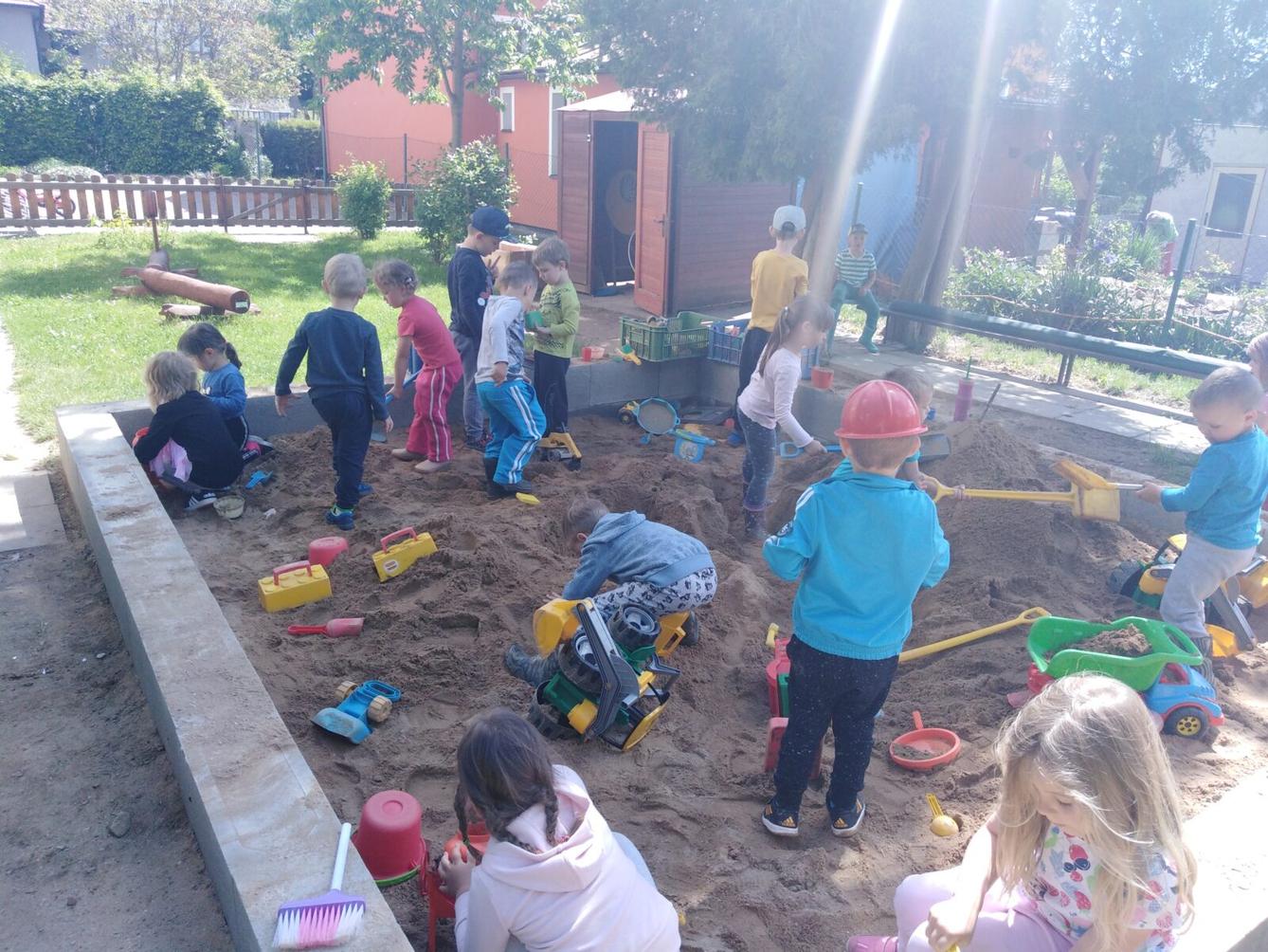 DEN DĚTÍ V MŠ:-) - 95