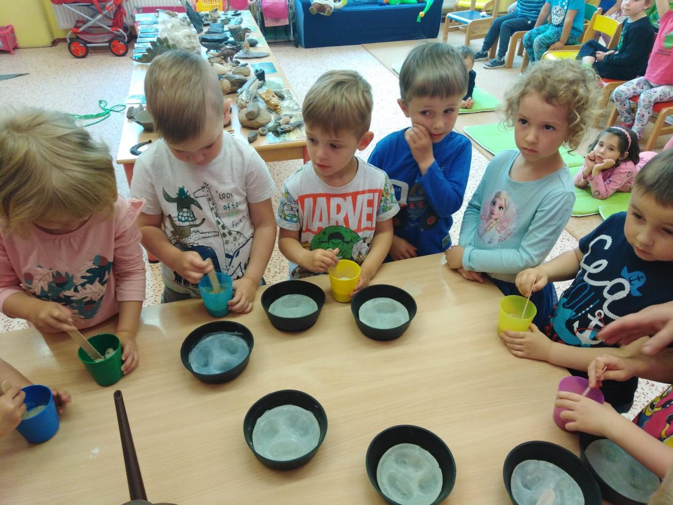 Projektový den v MŠ: "Cesta do Pravěku" - 43