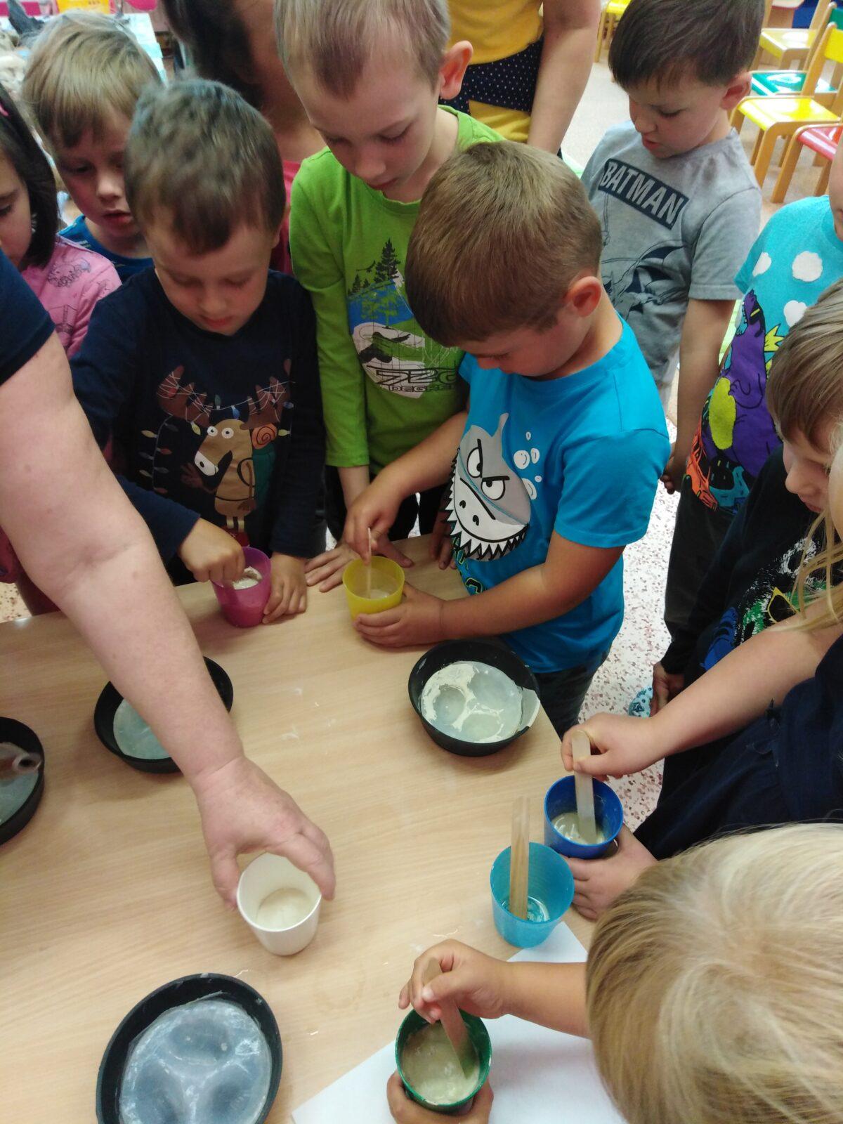 Projektový den v MŠ: "Cesta do Pravěku" - 86