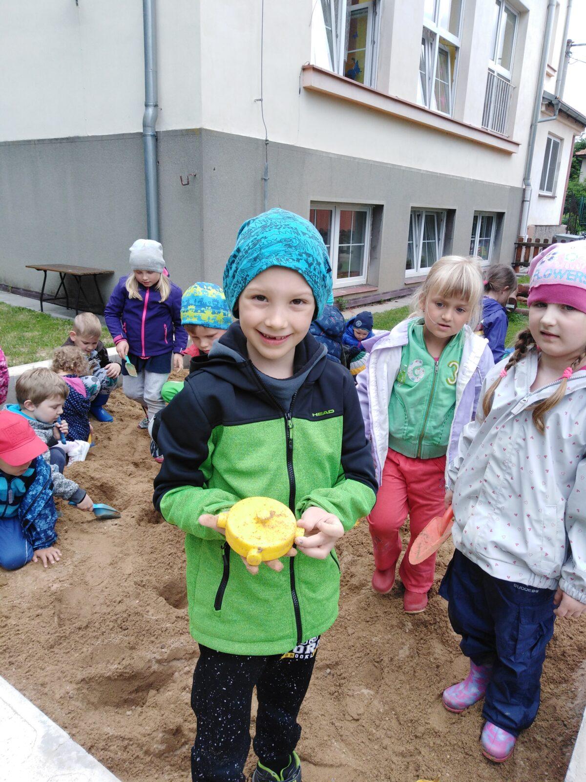 Projektový den v MŠ: "Cesta do Pravěku" - 96