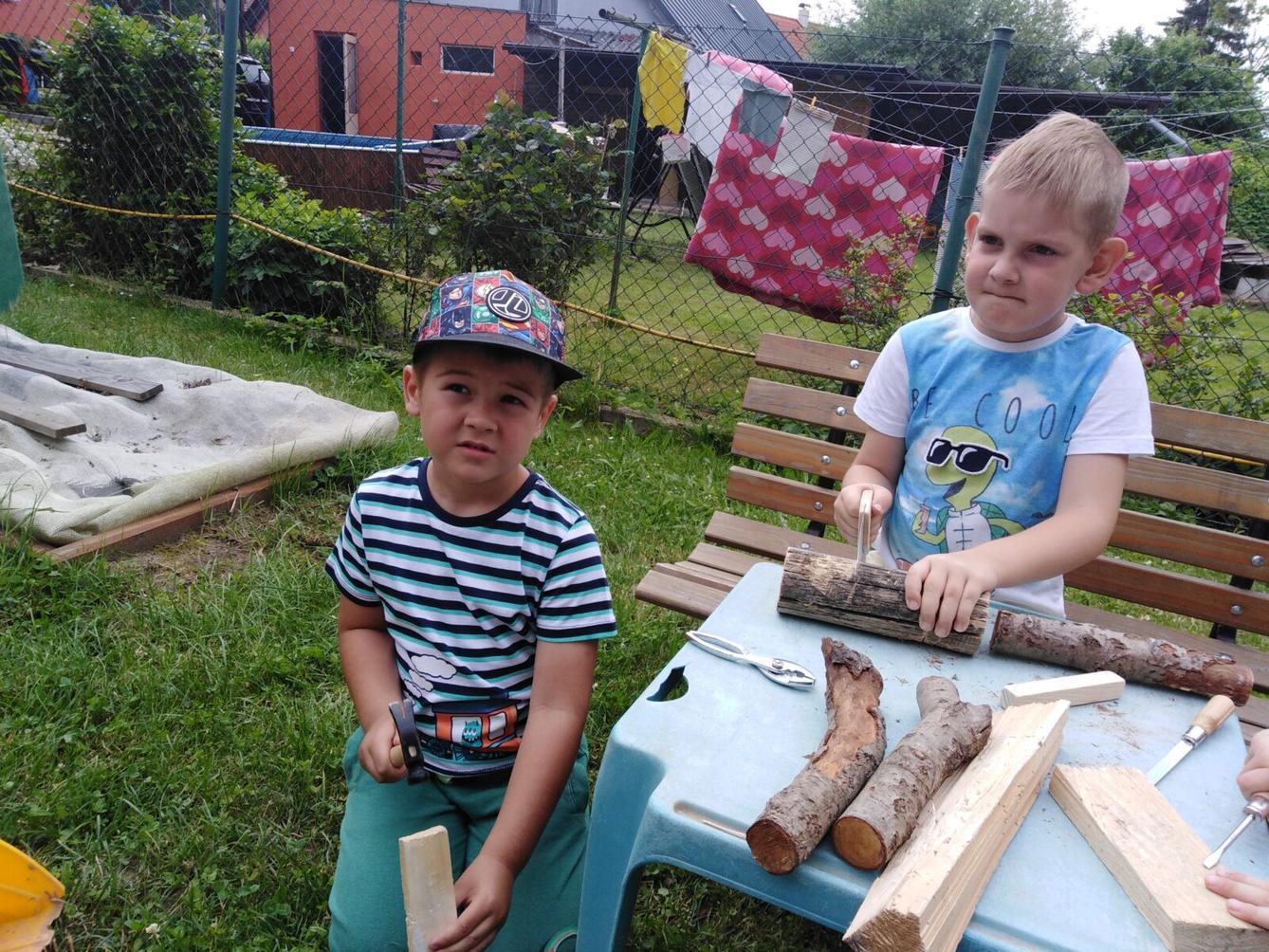 Hrajeme si na zahradě:-) - 19