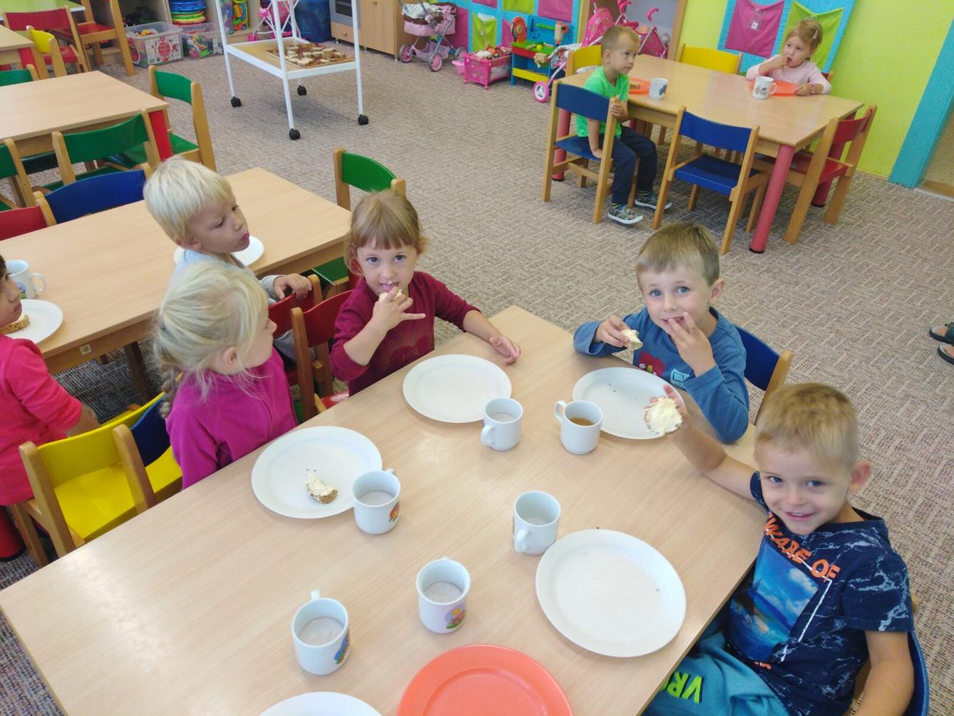 Broučci: "ve školce je prima" :-) - 7