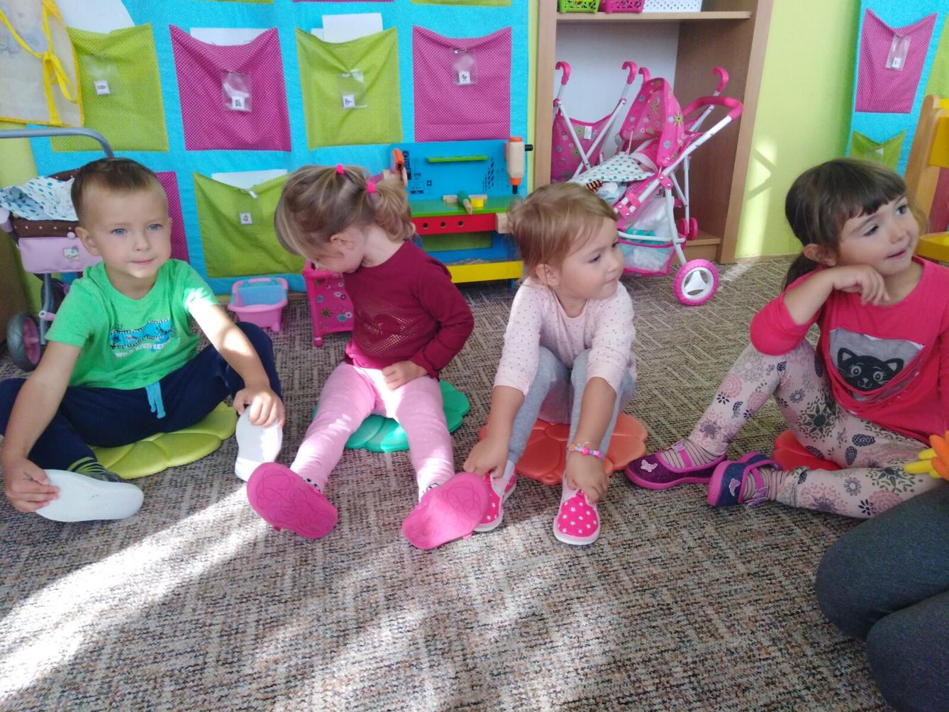 Broučci: "ve školce je prima" :-) - 8