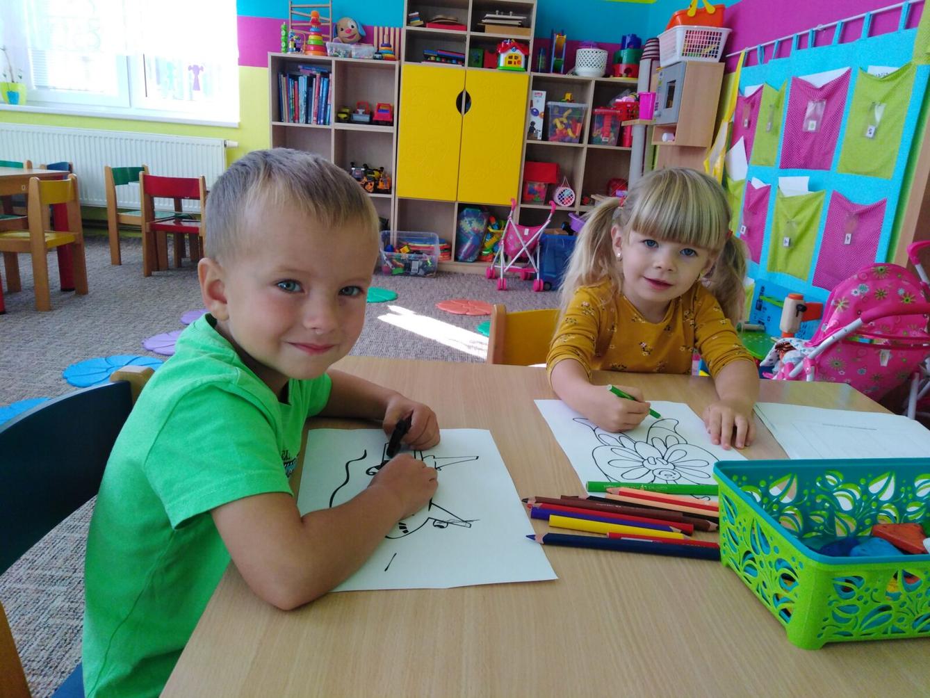 Broučci: "pracujeme a cvičíme" :-) - 24