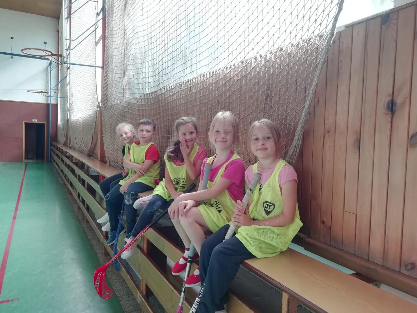 Úkazkové hodiny florbalu - 35