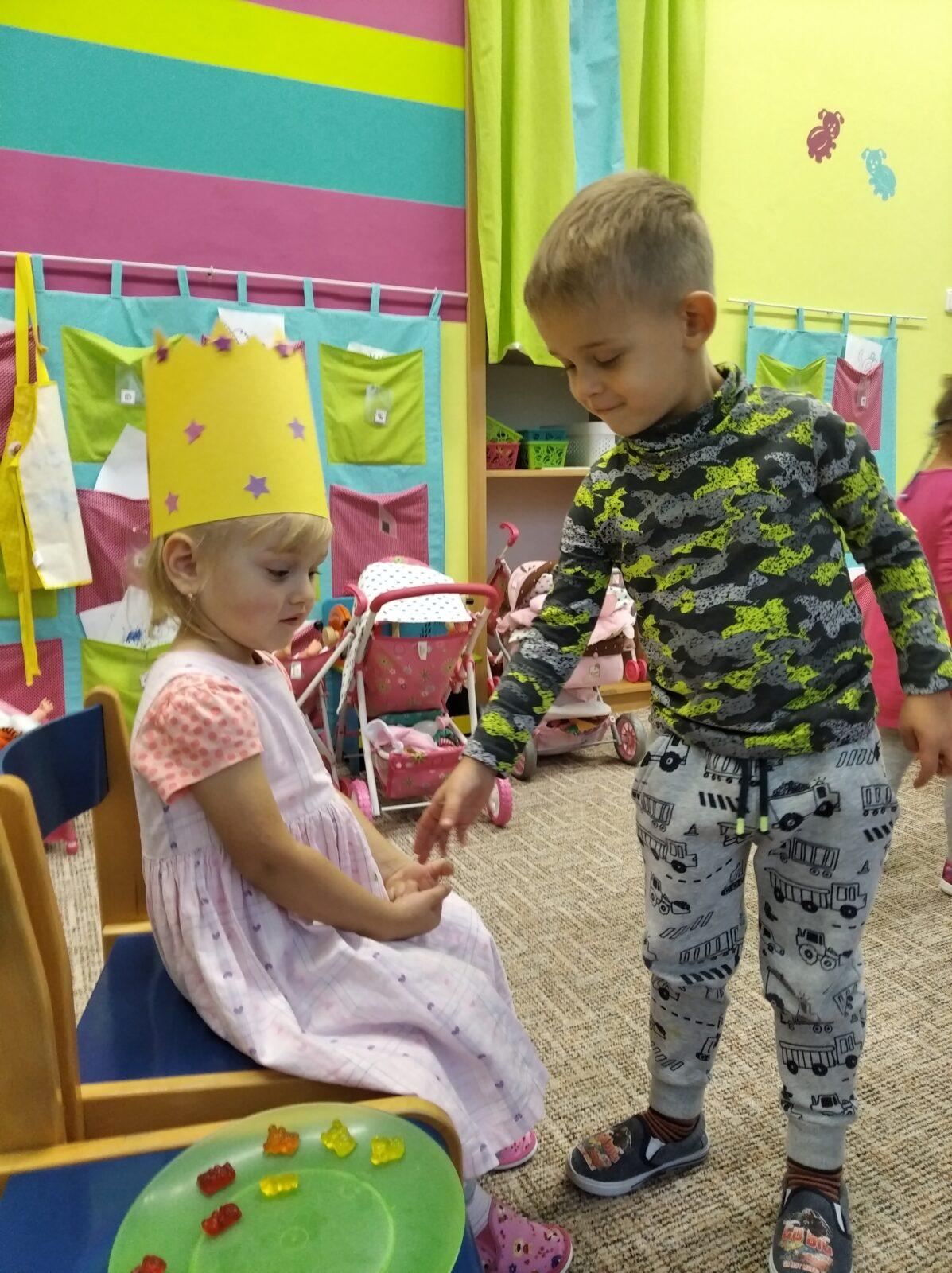 Slavíme!!! Julinka J. měla narozeniny - 5