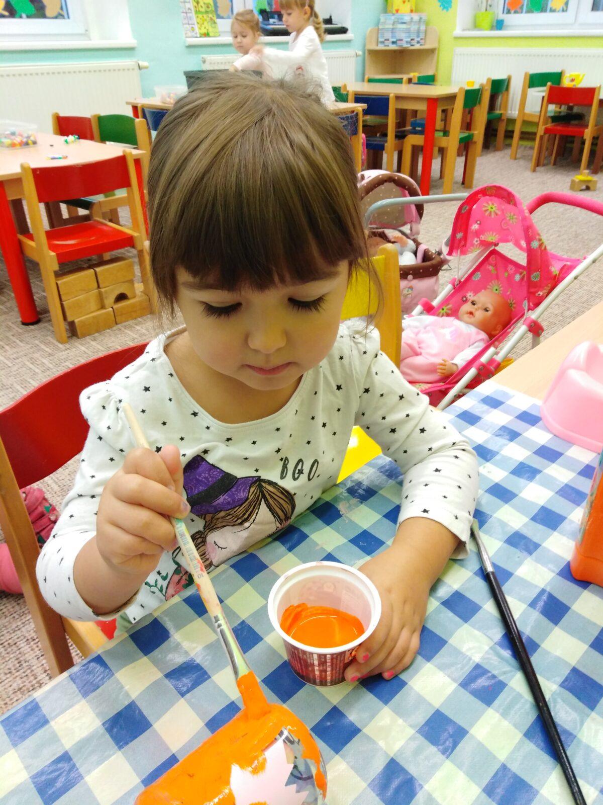 Broučci: "Tvořeníčko, tvoření" - "Listí žloutne, poletuje" - 5