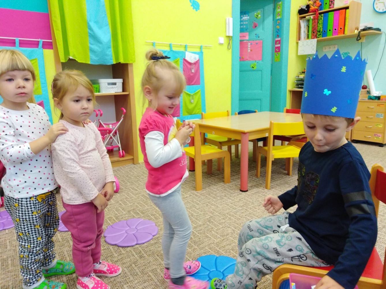 Broučci slaví: Matyášek měl narozeniny - 7