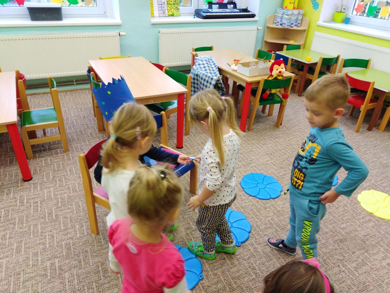 Broučci slaví: Matyášek měl narozeniny - 8