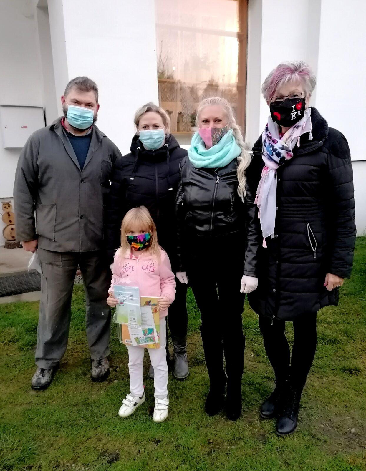 6. 11. Slavnostní předávání Slabikářů - 24