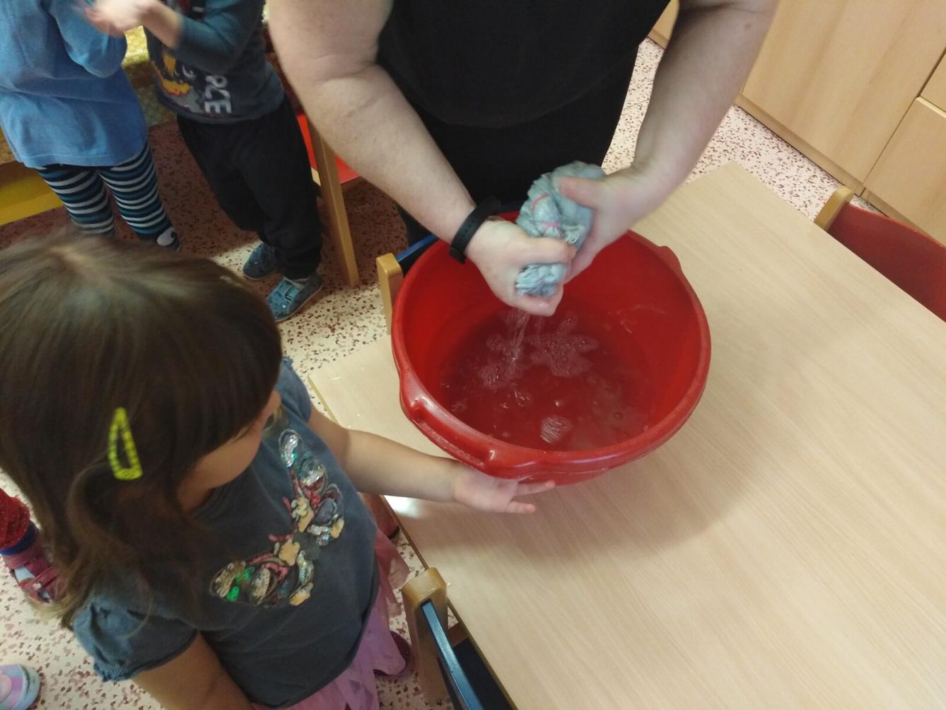 Výroba čertovských trik :-) - 11