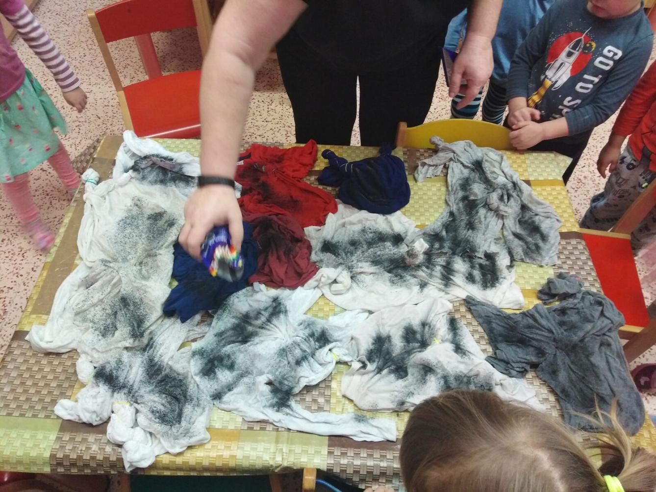 Výroba čertovských trik :-) - 15