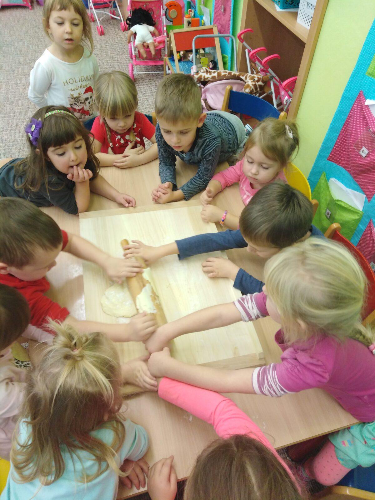 Broučci: pečeme linecké cukroví:-) - 1