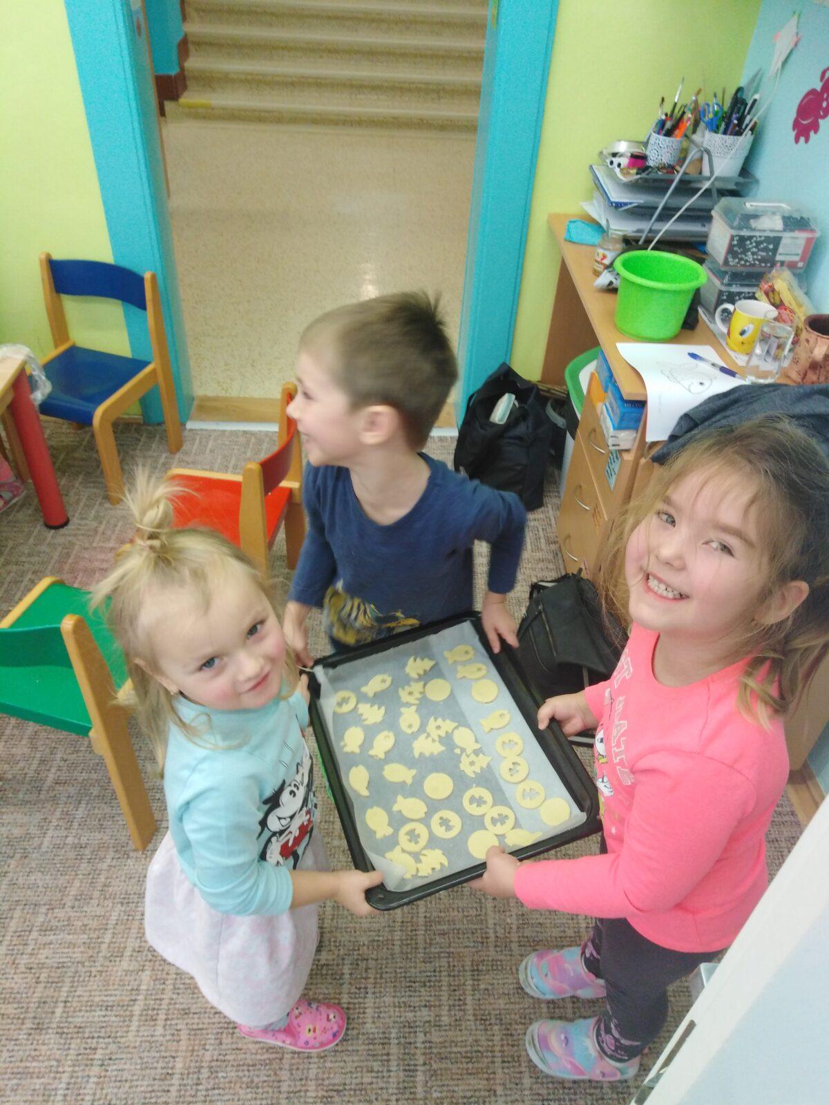 Broučci: pečeme linecké cukroví:-) - 16