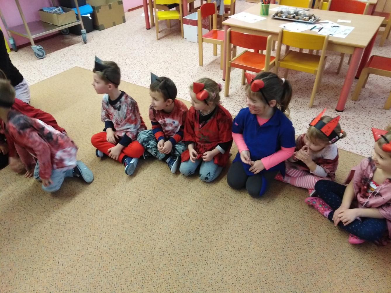 Návštěva ČERTA, MIKULÁŠE A ANDÍLKA v MŠ - 5