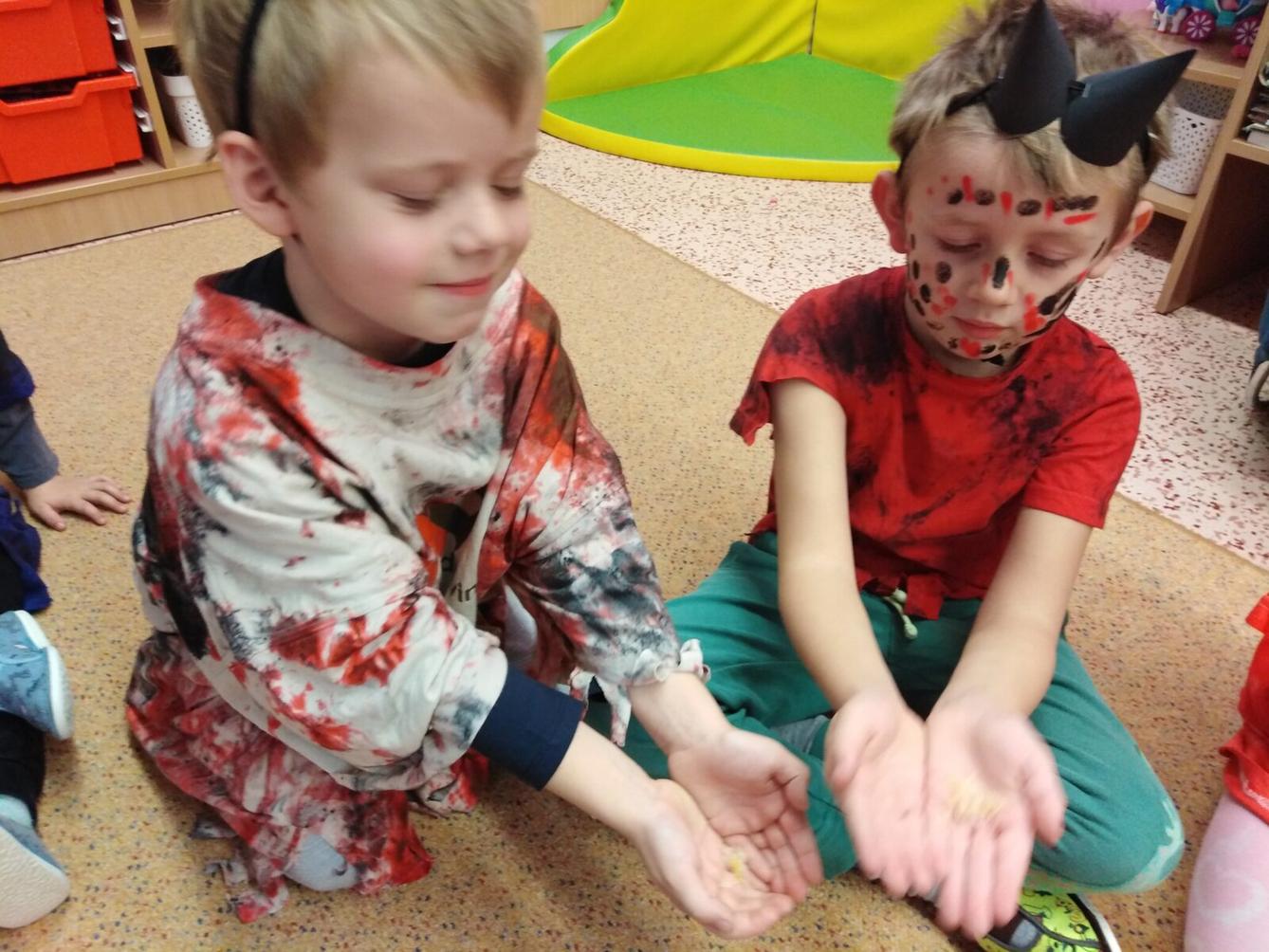 Návštěva ČERTA, MIKULÁŠE A ANDÍLKA v MŠ - 10